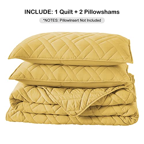 King Size Beige Microfiber Quilted Bedspread N63896