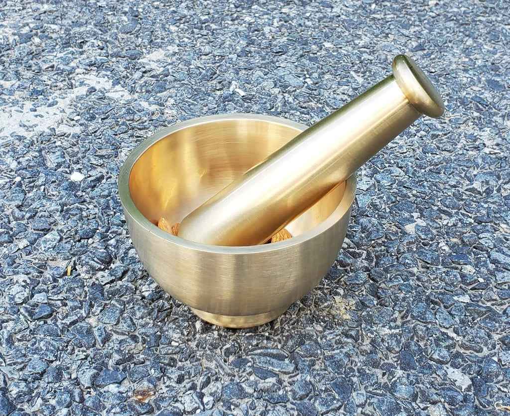 Brass Mortar Pestle Set, 4.5 Inches J60658