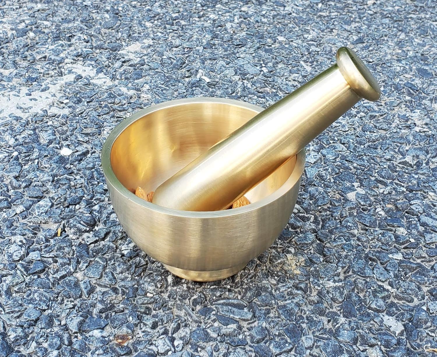 Brass Mortar Pestle Set, 4.5 Inches J60658