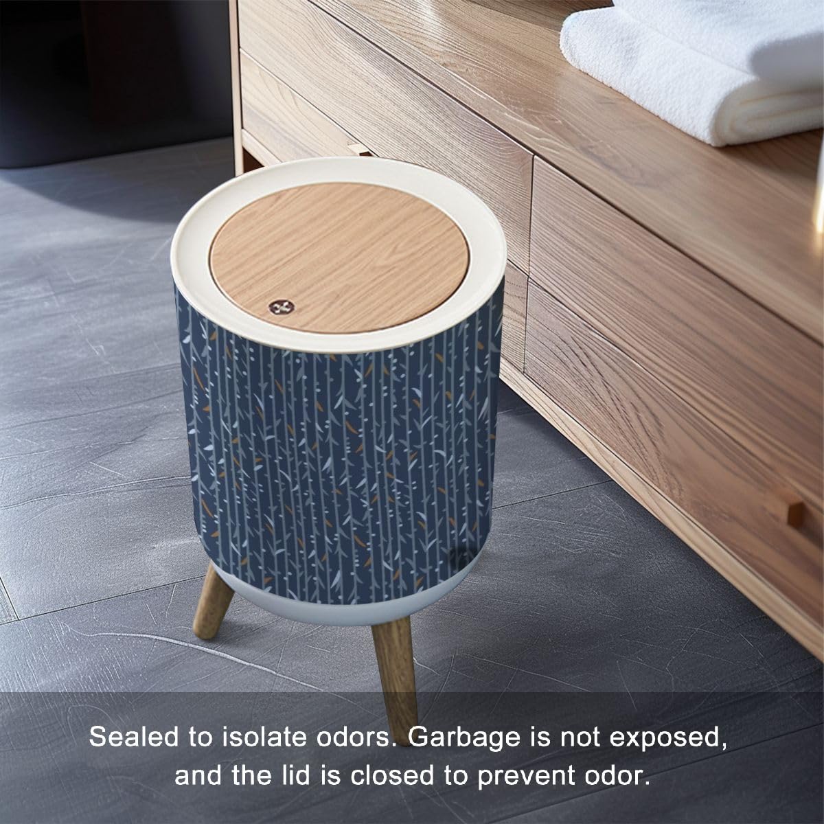 Small Garbage Bin with Lid 7L N62879