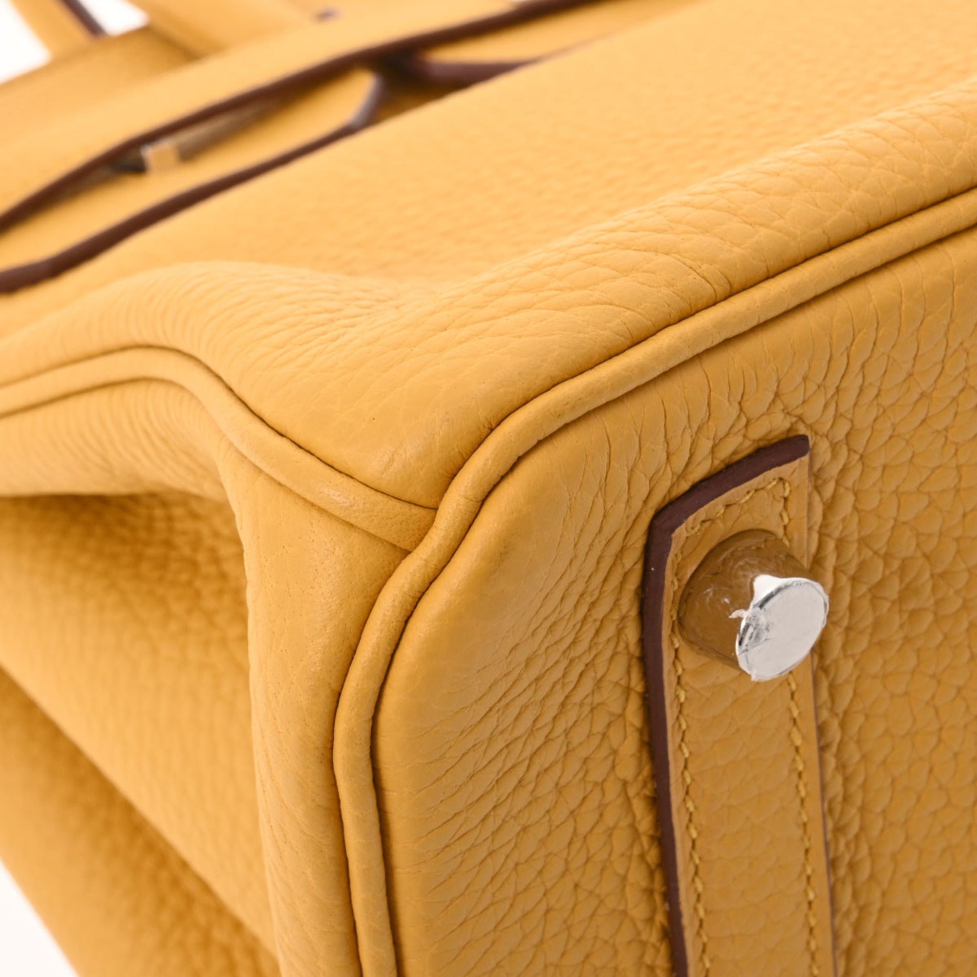 Pre-Owned Taurillon Clemence Handbag J734189