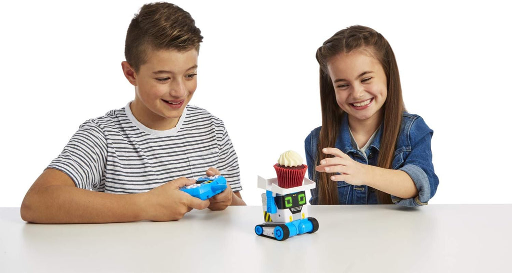 Interactive Remote Control Robot with Accessories B4271