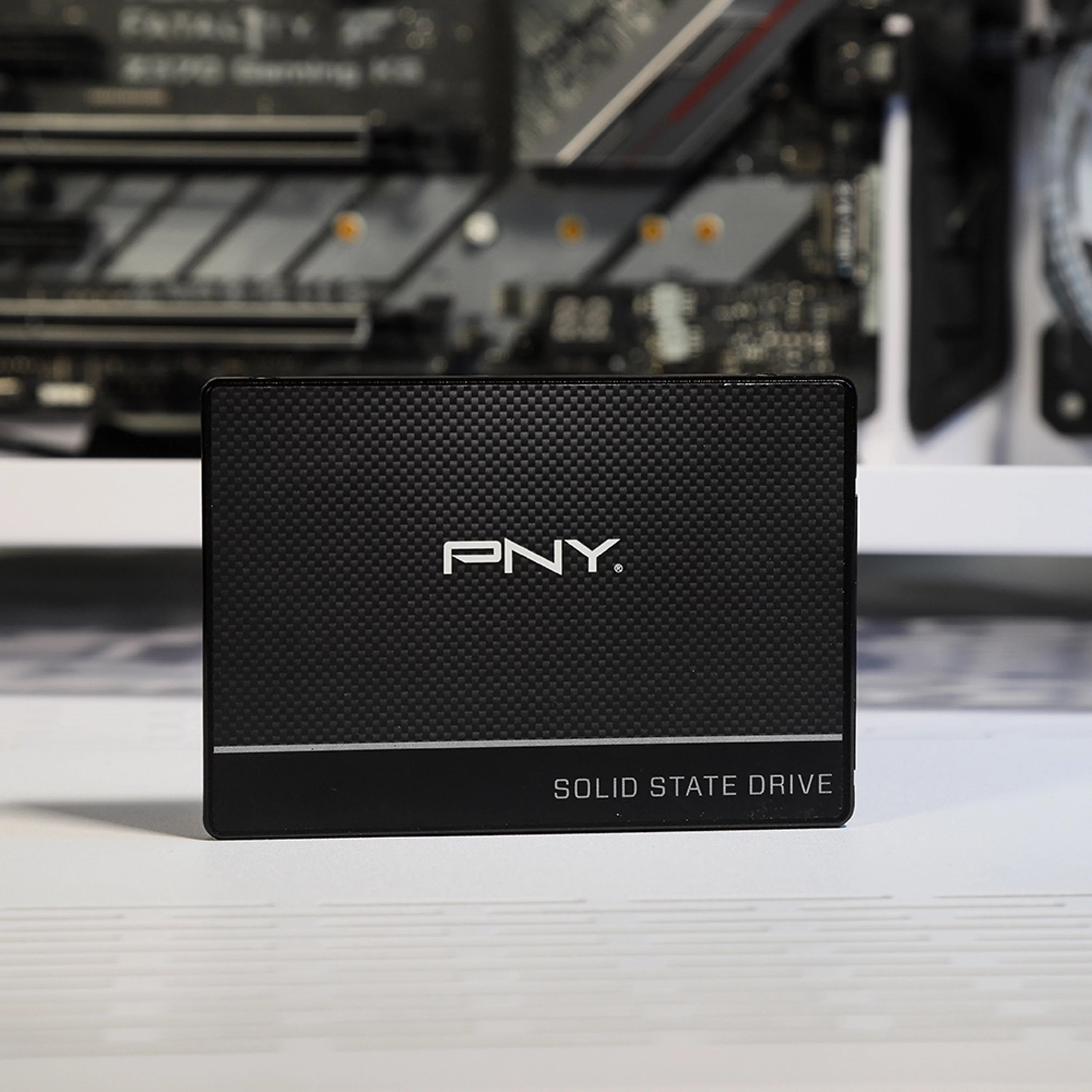 1TB 2.5” Solid State SATA-III SSD with Transfer Cable F772898