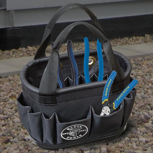 Hard-Body Bucket with Drain Holes, 29 Pockets K109924