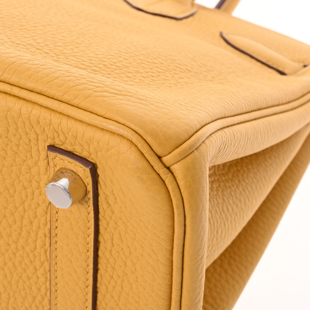 Pre-Owned Taurillon Clemence Handbag J734189