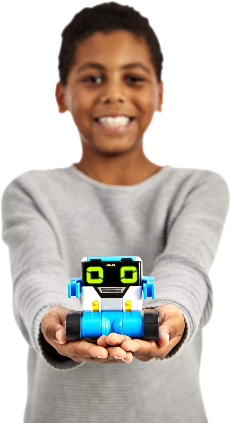 Interactive Remote Control Robot with Accessories B4271