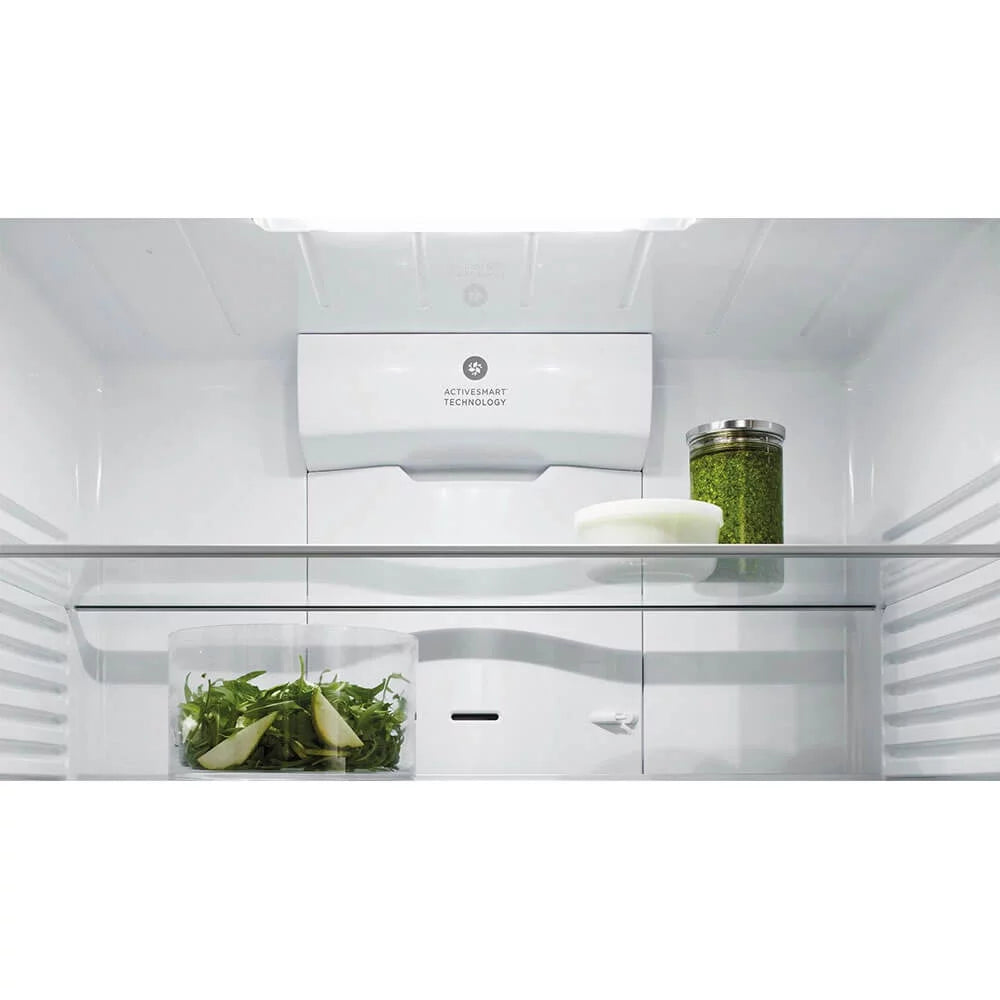 32" Wide 16.9 Cu. Ft. French Door Refrigerator Q22361