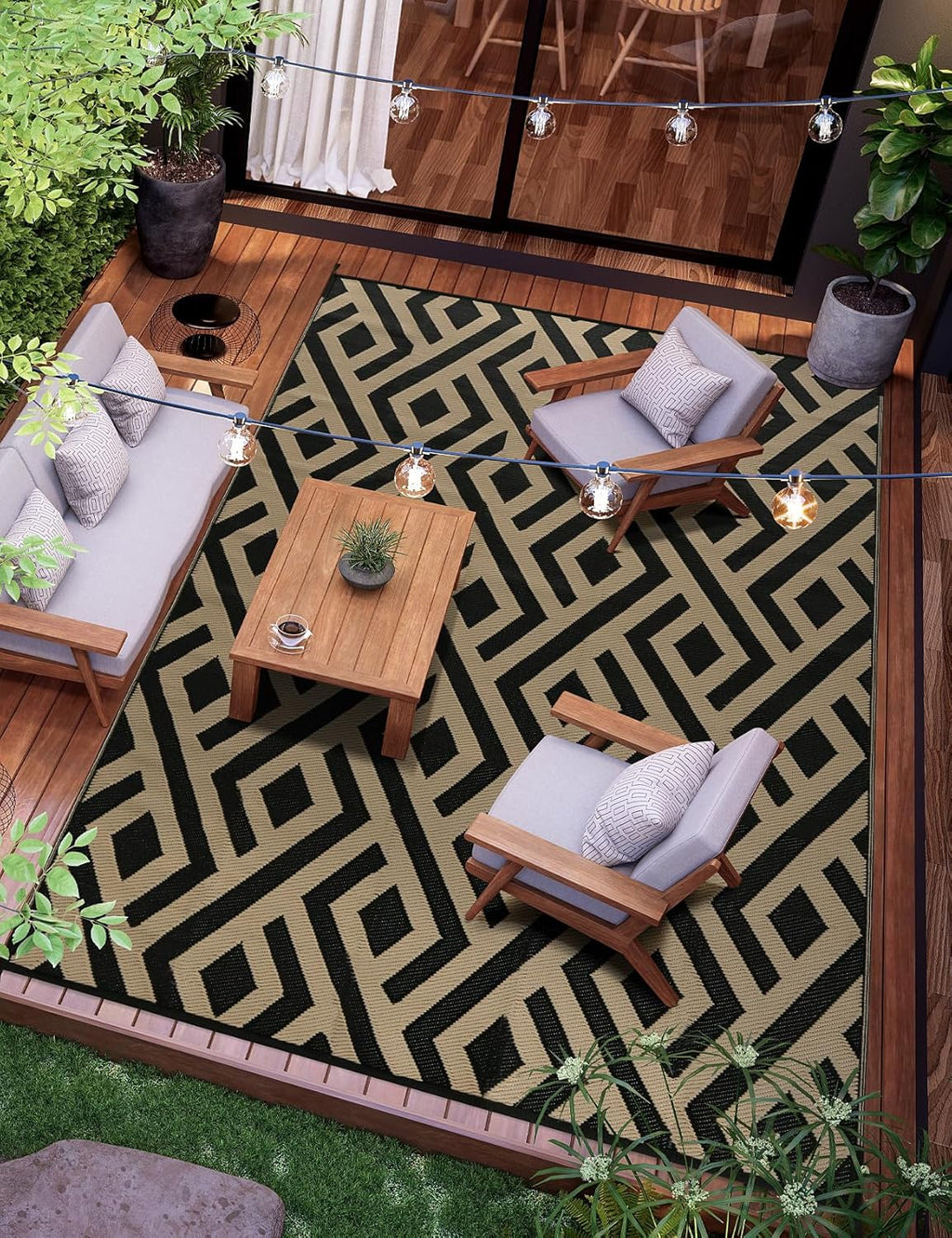 Black & Beige Outdoor Patio Rug with Carry Bag A16111