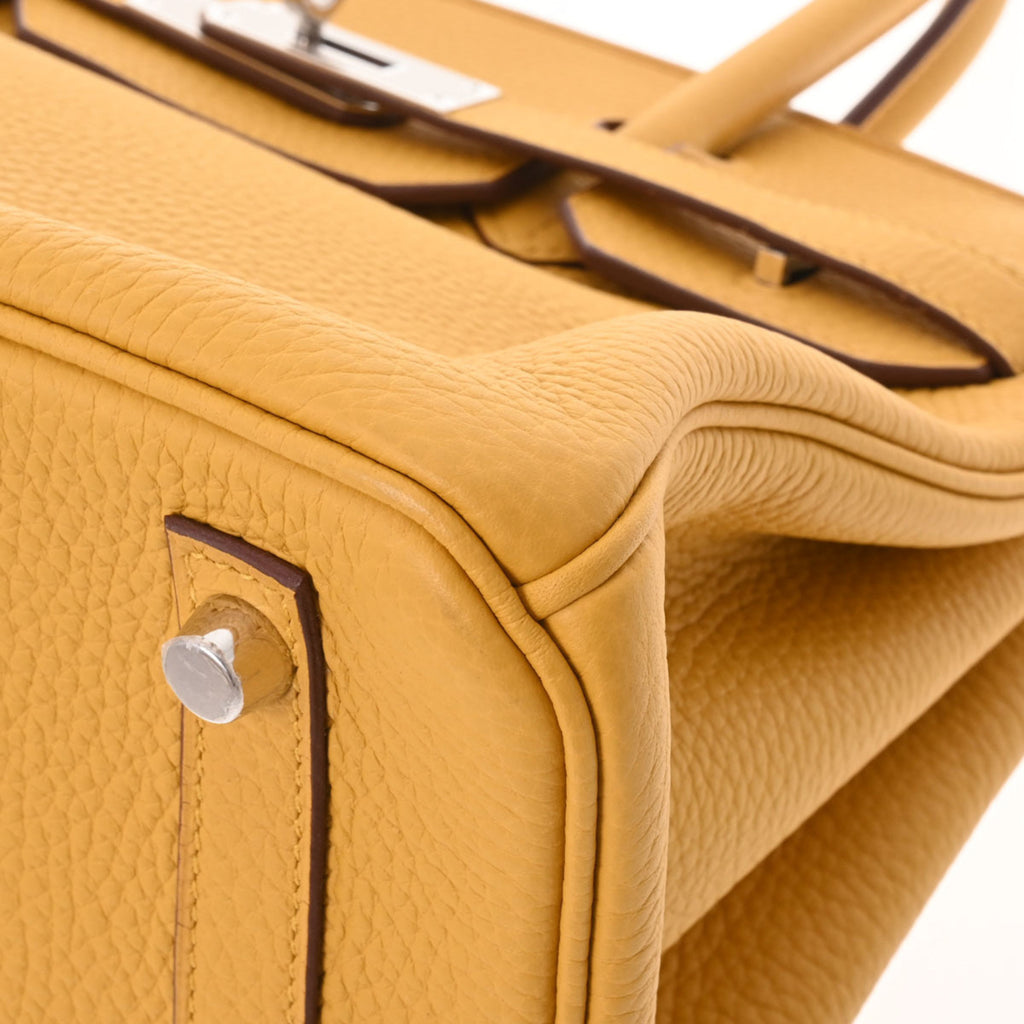 Pre-Owned Taurillon Clemence Handbag J734189