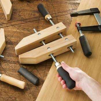 Wooden Handscrew Clamp U8053